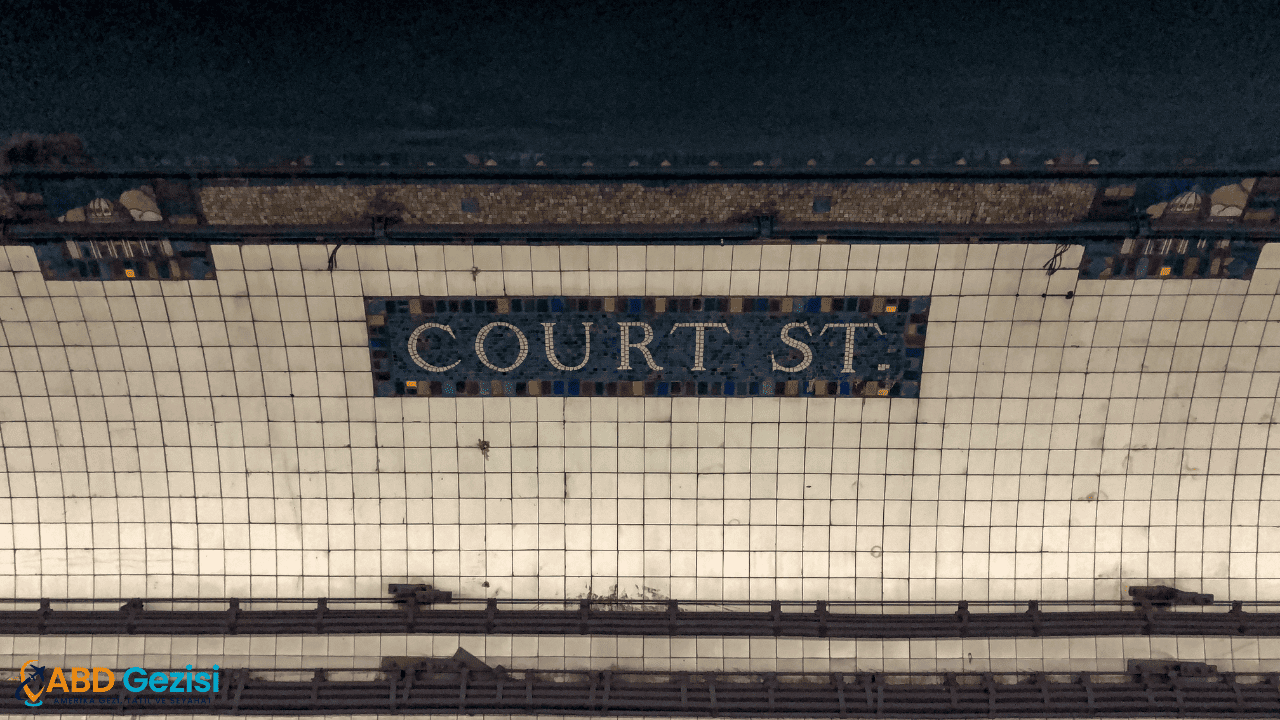 Court Street, Brooklyn